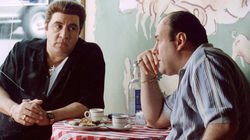 Calling All Cars (S04E11) - Tony's dreams seem to tell him where his life is headed, but he still feels as though he's out of control.